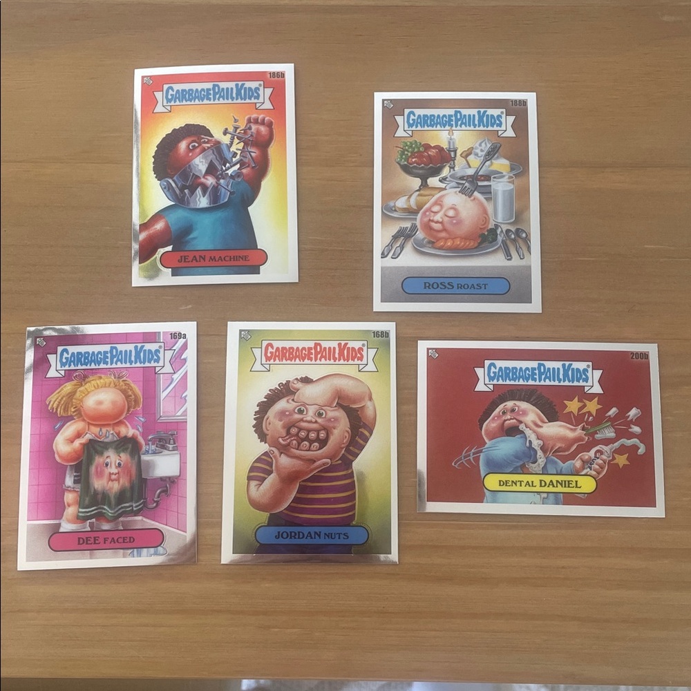 ✨10/$10 GPK SALE✨ Garbage Pail Kids Trading Cards Set 10
